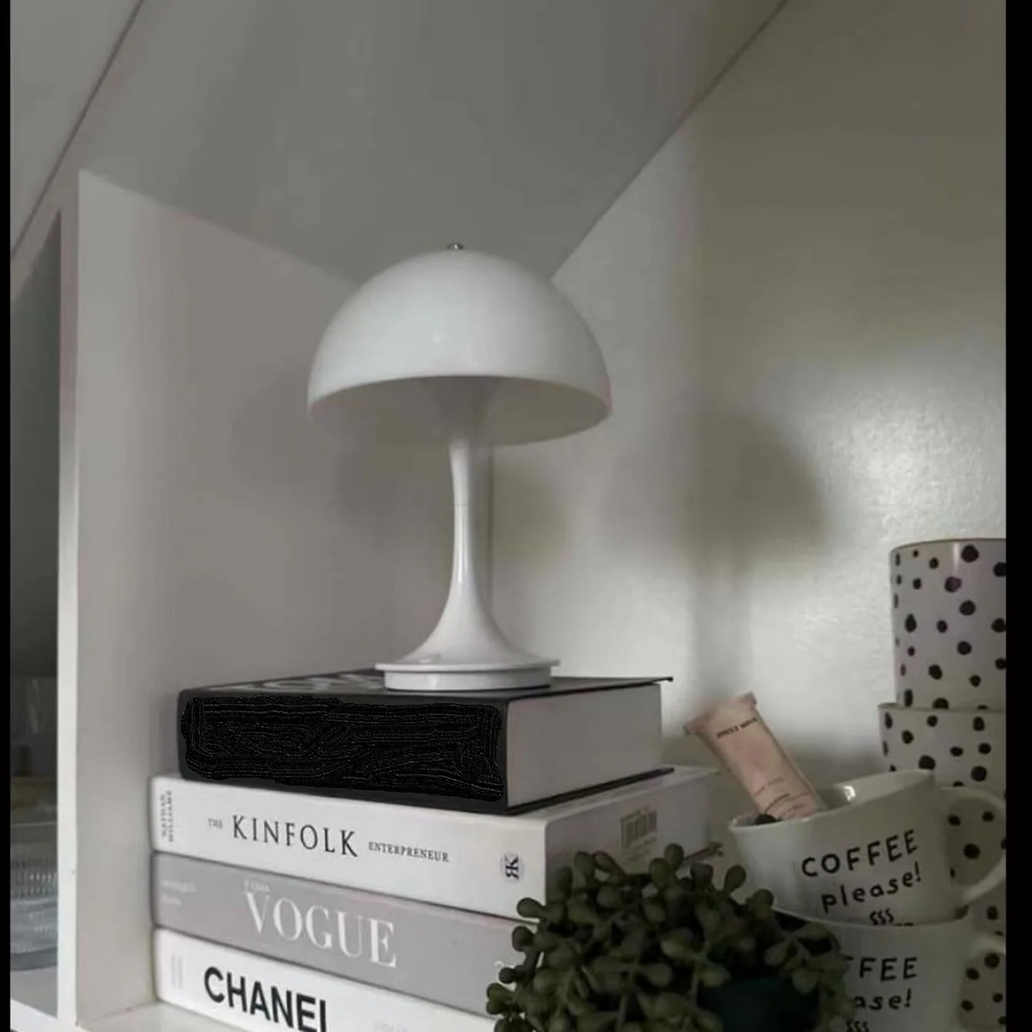 Table lamp mushroom