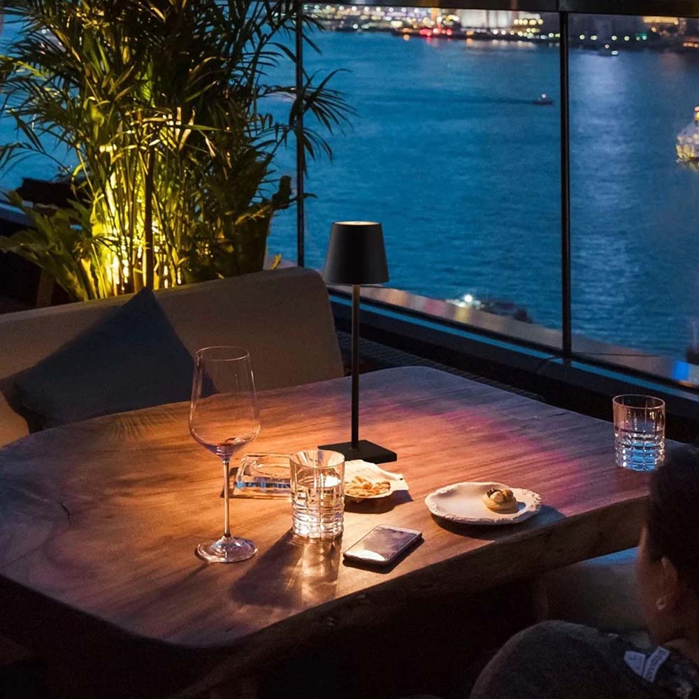 Table LED lamp