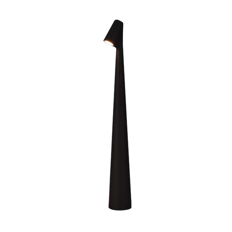 Table lamp – street lantern style.