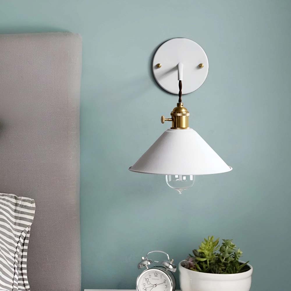 Wall sconce in retro style.