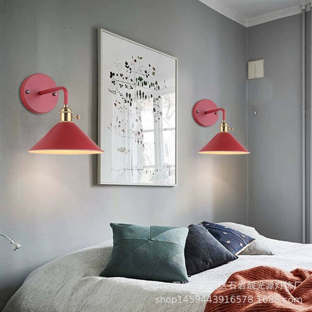 Wall sconce in retro style.