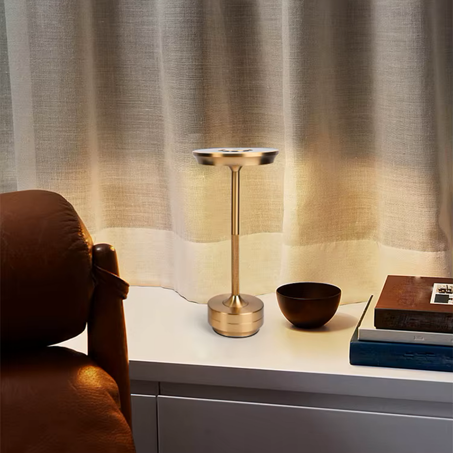 Touch wireless lamp