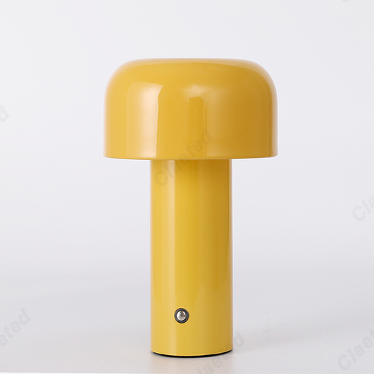 Portable table lamp