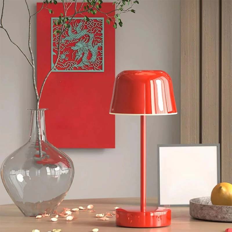 Portable table lamp.