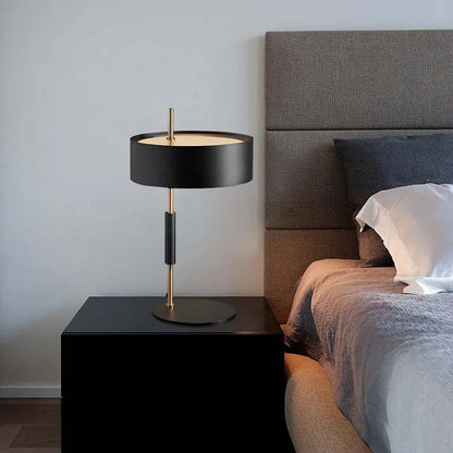 Postmodern minimalist table lamp
